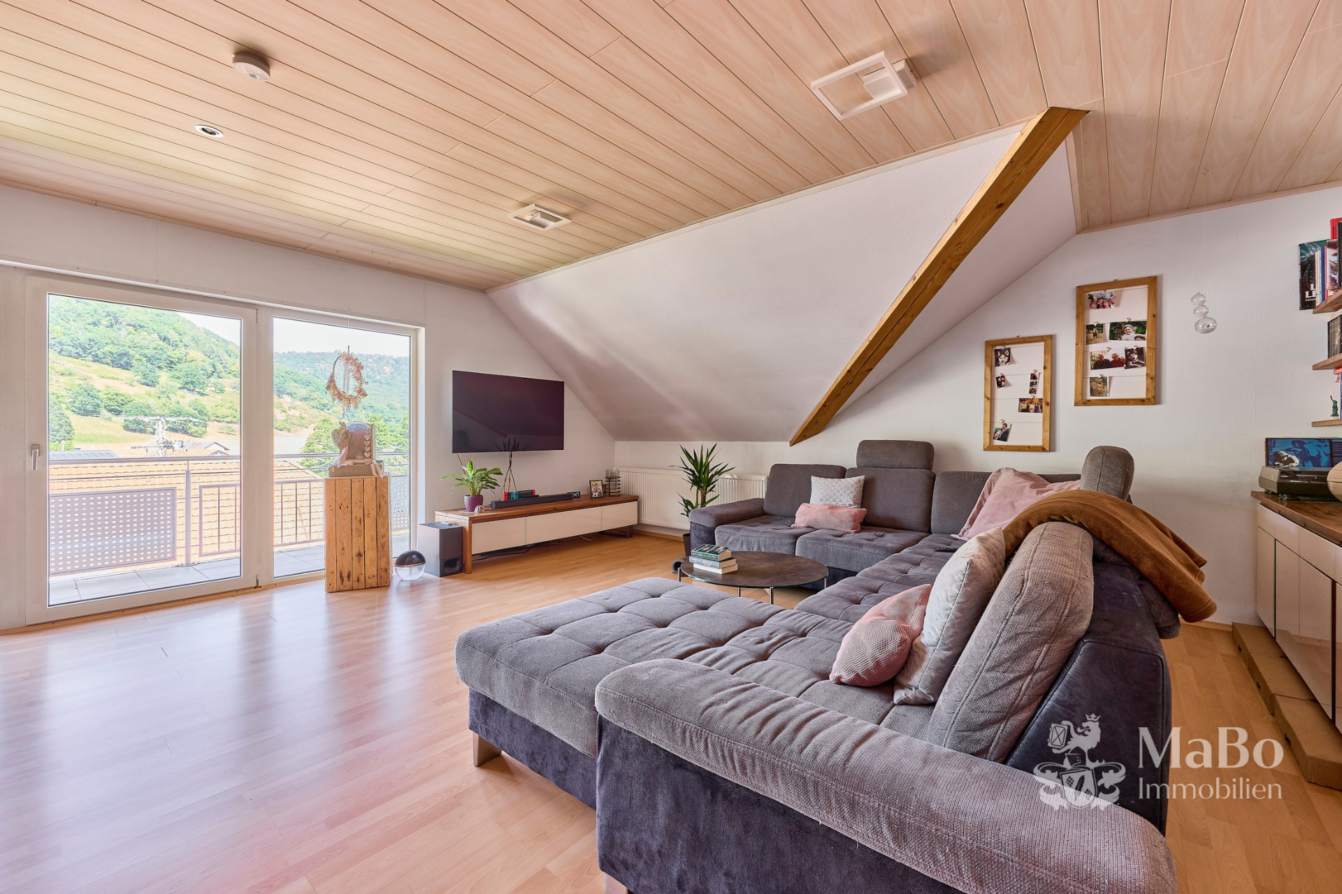 Dachgeschoss – ca. 127 m²
